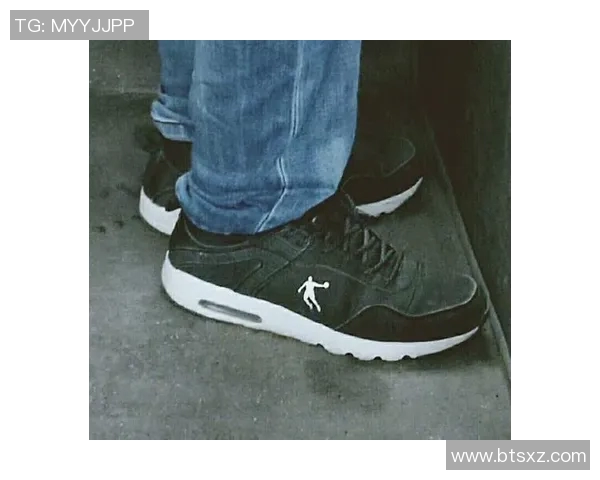 乔丹与足球明星的首次相遇引发的精彩瞬间与故事分享