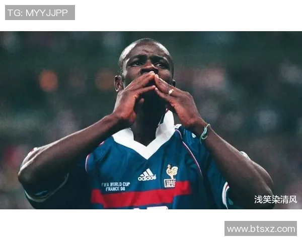 追忆那些曾在绿茵场上闪耀的足球明星们的传奇人生与永恒影响